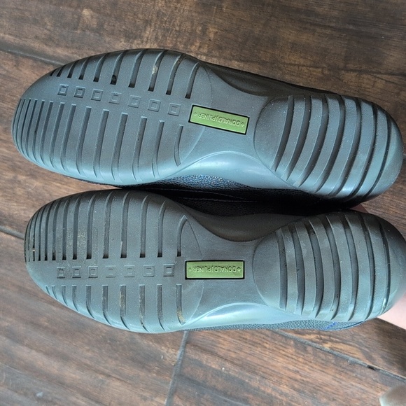 Donald Pliner Black Leather Blue Stitching Casual Sneakers - Men's 9 - Picture 8 of 9